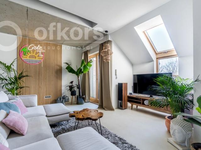 11 Listopada 5 100 m², Marki