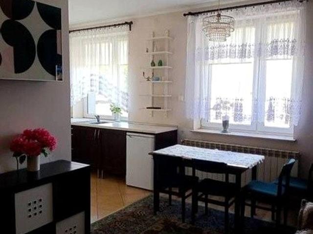 11 Listopada 33 m², Jędrzejów