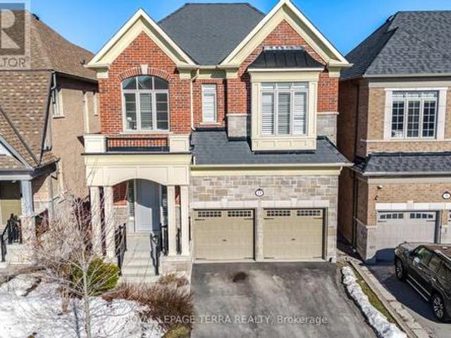 11 Lockton Street, Whitby, ON, L1P 0E1 house for sale | Listing ID E13060 | Royal LePage