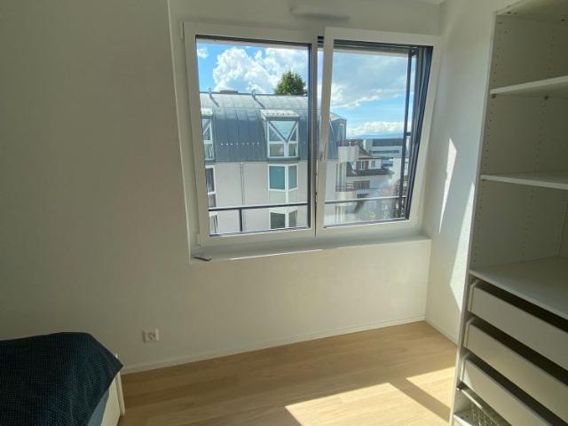 11 m²