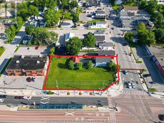 11 Main St 432/438 Davis E, Newmarket, ON, L3Y 3Y1 investment for sale | Listing ID N12046 | Royal LePage
