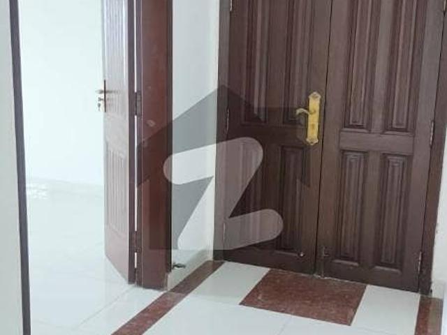 11 marla 3 bedroom flat available for rent in sector d askari 11 lahore