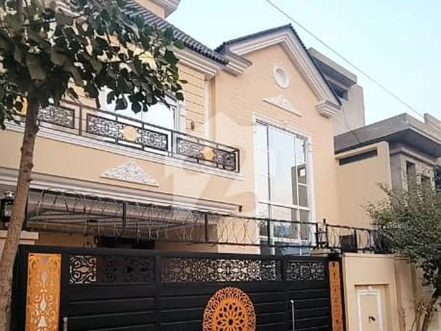 11 Marla Brand New Designer Semi Triple Storey House