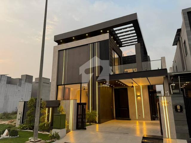 11 Marla Corner Out Standing Designer House Available For Sale IN DHA Phase7 Top Location