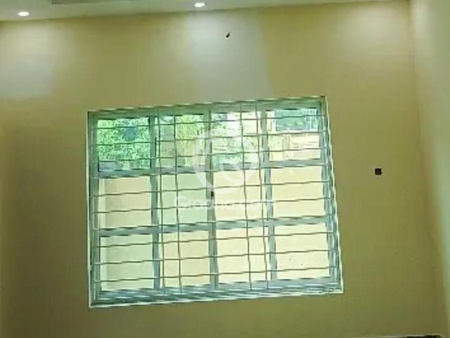 11 Marla House for Rent