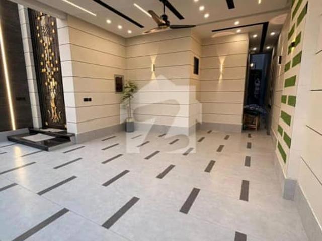 11 Marla Lavish Newly Built House Available For Sale