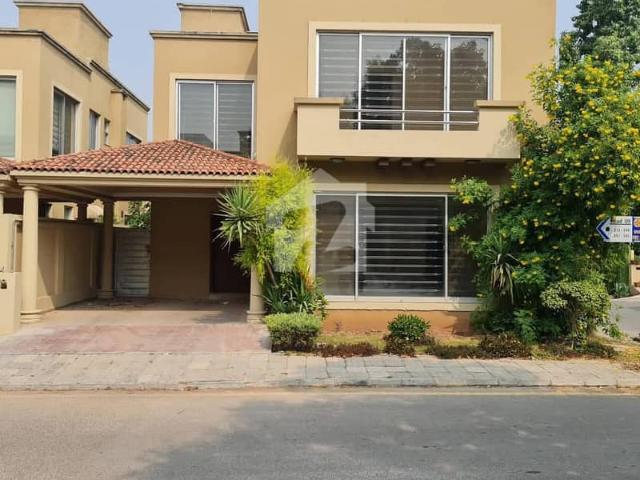 11 Marla Neat And Clean Villa For Sale