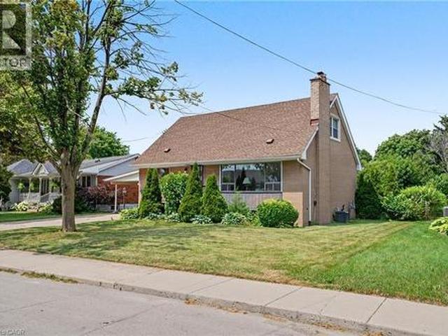 11 Marshall Avenue, Hamilton, ON, L8T 1W9 house for sale | Listing ID 40845 | Royal LePage