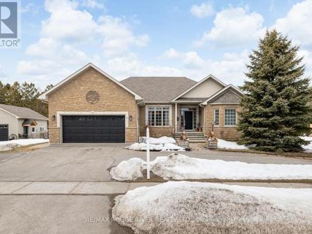11 Mikelen Drive, Scugog Port Perry, ON, L9L 1V1 house for sale | Listing ID E12124 | Royal LePage