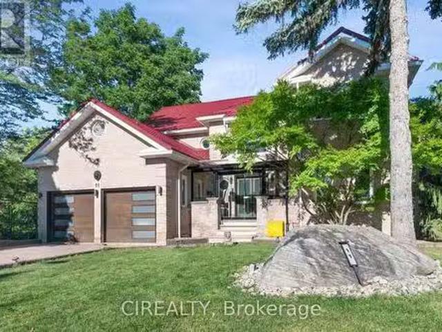 11 Mulberry Mews, Markham, ON, L3T 5V7 house for sale Listi.