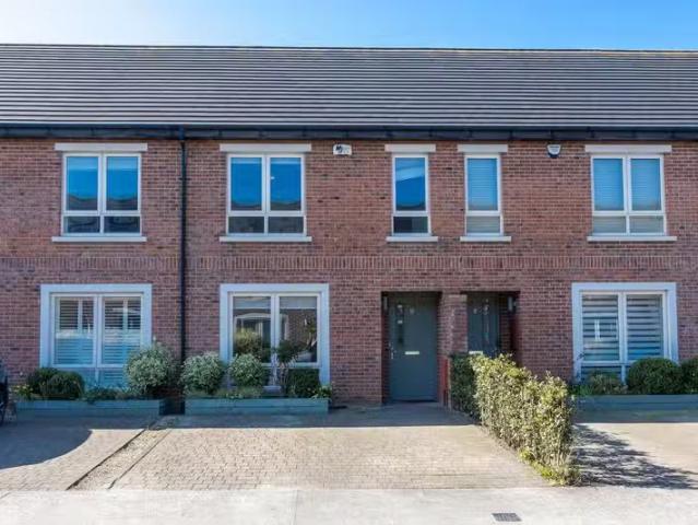11 Parkside Avenue, Balgriffin, Dublin 13 is for sale