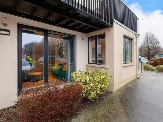 11 Parkview Green, Finglas, Dublin 11, D11 PF24