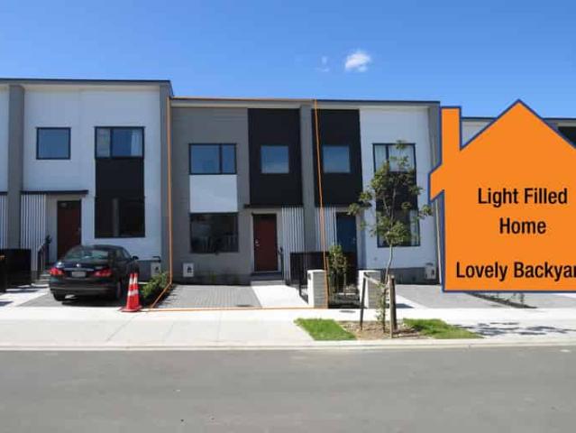 11 Pukewhero Rise, Westgate, Waitakere City