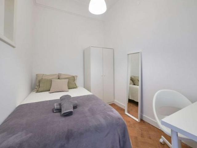 11 quarto, Lisbon Lisbon 1000 049 80986525