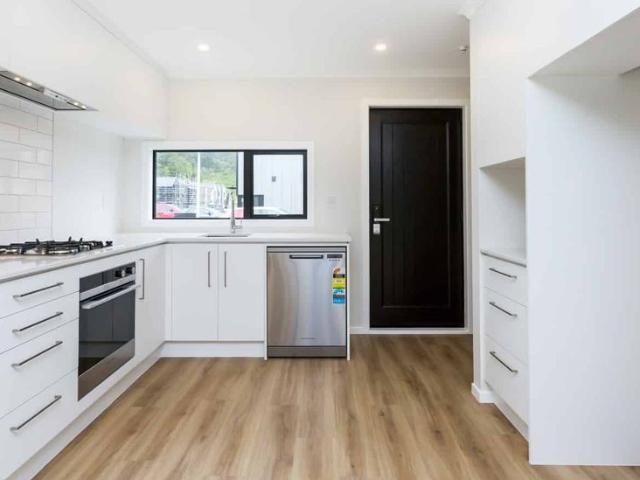 11 Raeble Walkington Lane, Wallaceville