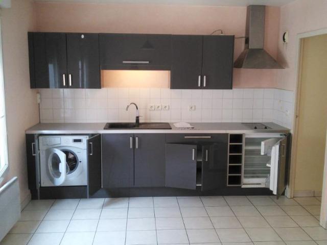 11 RUE CASIMIR BRENIER