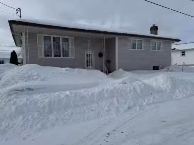 11 Rue Léonard S. Béarn, QC, J0Z 1G0 house for sale Listing.