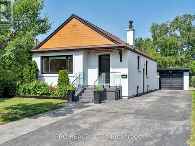 11 Shangarry Drive, Toronto, ON, M1R 1A4 house for sale | Listing ID E12229 | Royal LePage