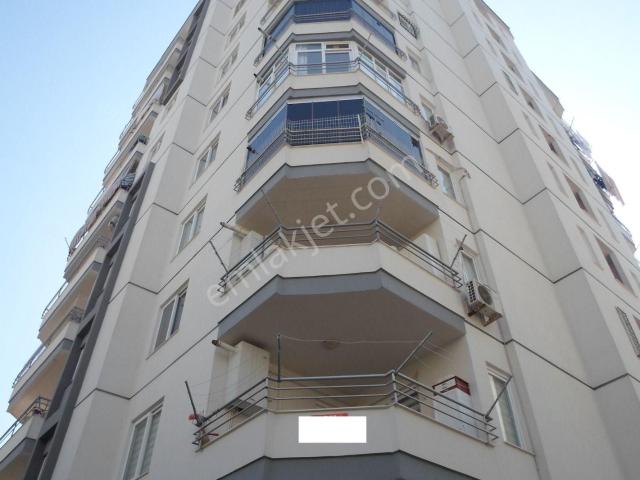 1+1 Sitede Otopark Jenertr Geniş Kiralık