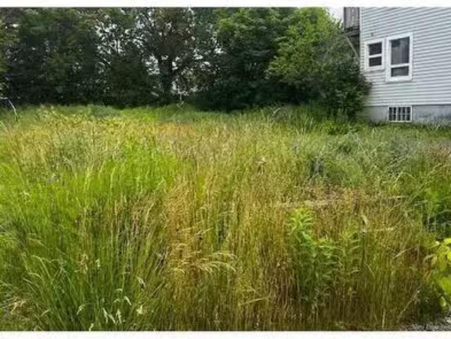 11 Sixth St, Moncton, NB, E1E 3G5 vacant land for sale List.