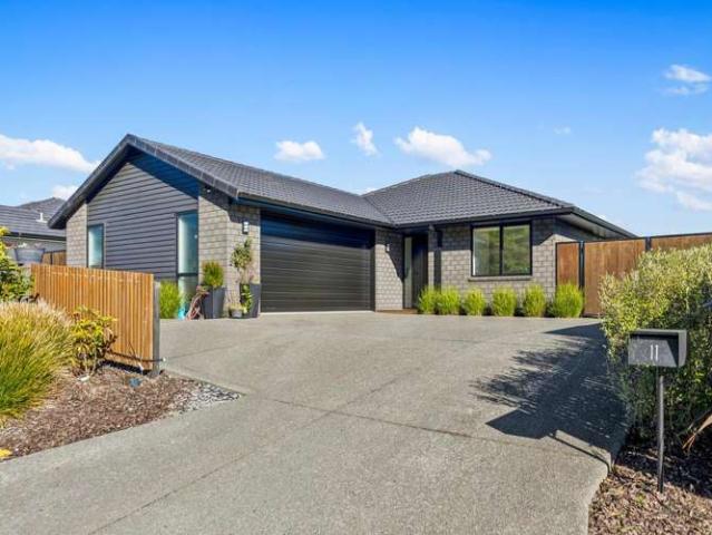 11 Springwater Lane, Pyes Pa, Tauranga