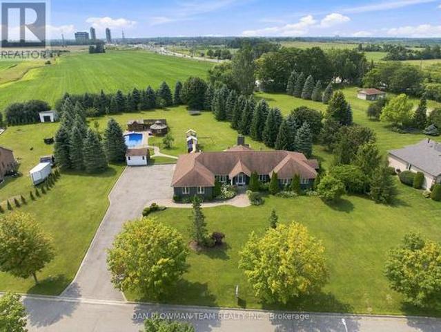 11 Steepleview Court, Oshawa, ON, L1H 0S6 house for sale | Listing ID E13635 | Royal LePage