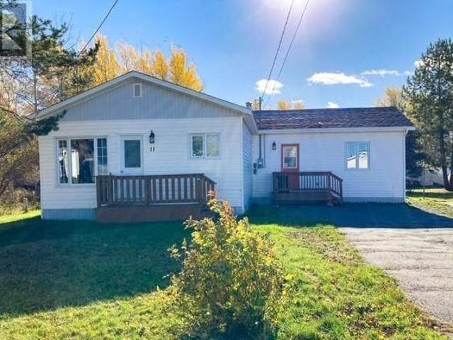 11 Sunset Drive Badger Newfoundland Labrador