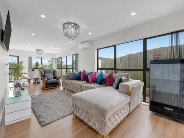 11A Kimdale Place, Totara Heights, Manukau City