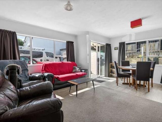 11B Crombie Street, Bellevue, Tauranga