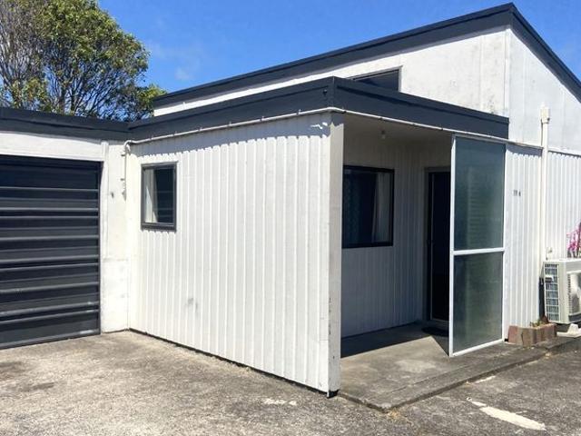11B Brierley Place, Marfell, New Plymouth