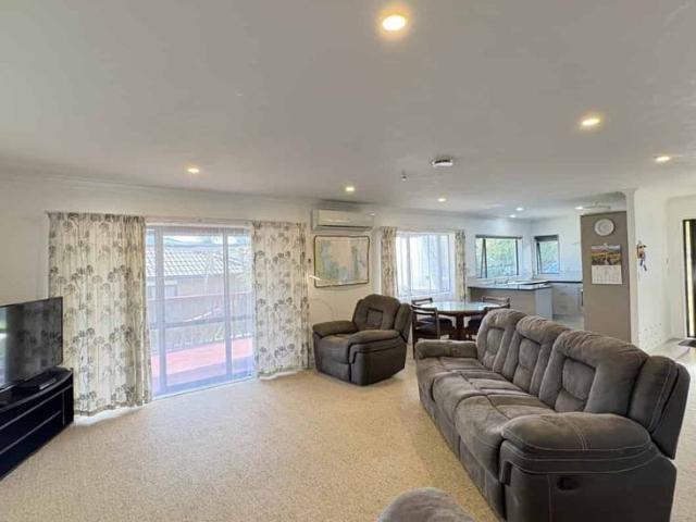 11C James Laurie St, Henderson