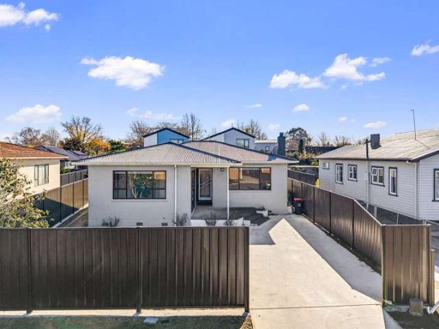 1204 Norfolk Crescent, Mayfair, Hastings