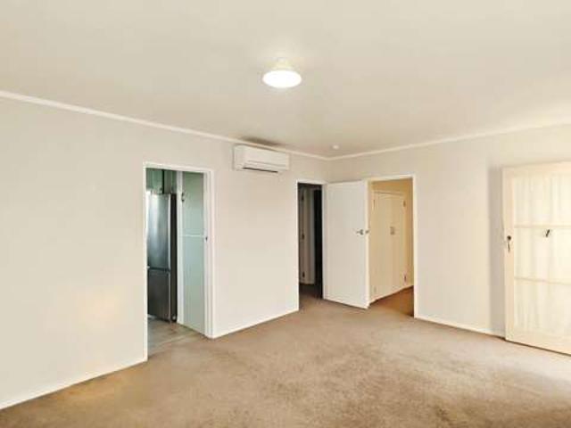 1/204 Birkdale Road, Birkdale, North Shore City