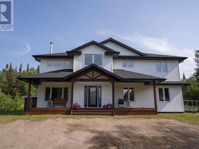 1204 Lakeshore Dr, Thunder Bay, ON, P7A 0S4 house for sale | Listing ID TB2601 | Royal LePage