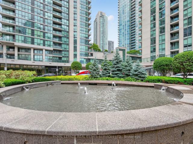 1204 18 Harbour Street, Toronto | Leased, C13577 | Condos. Ca