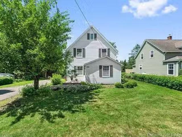 1205 Amirault St, Dieppe, NB, E1A 1E1 house for sale Listin.