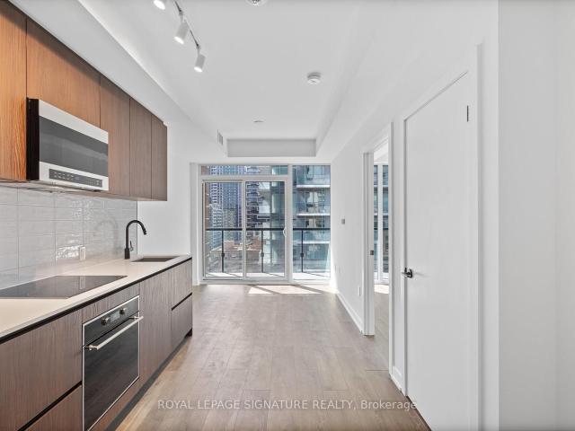1205 Broadway Avenue, Toronto | 1Beds/1Bath, Condo, $2,100/mo | Condos. Ca