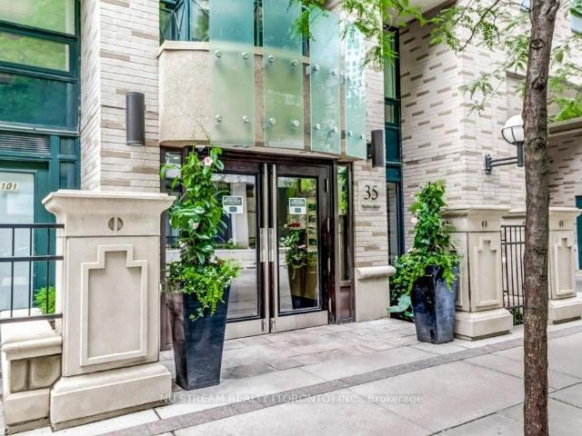 1206 35 Hayden Street, Toronto | Leased, C12846 | Condos. Ca