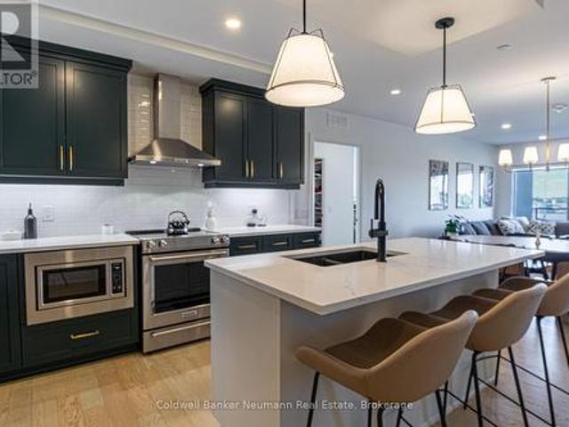 1206 71 Wyndham Street S, Guelph St. Patrick'S Ward, ON, N1E 0T7 lease for lease | Listing ID X13640 | Royal LePage
