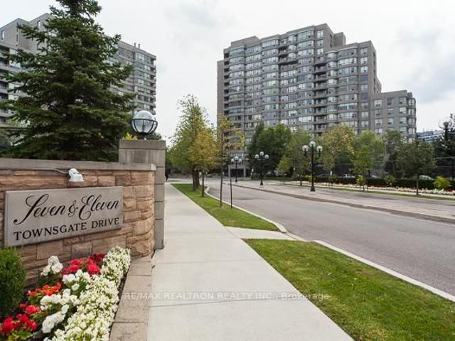 1206 7 Townsgate Drive, Thornhill | For Sale @ $699,900 | Condos. Ca