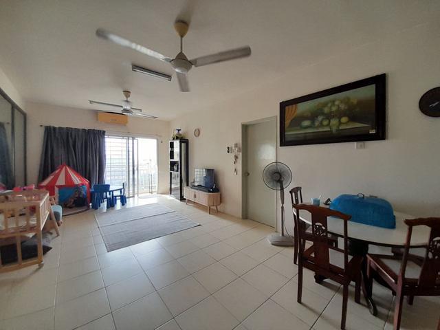 1207 SQFT Platinum Lake PV12 Condominium Setapak KL NEGOTIABLE