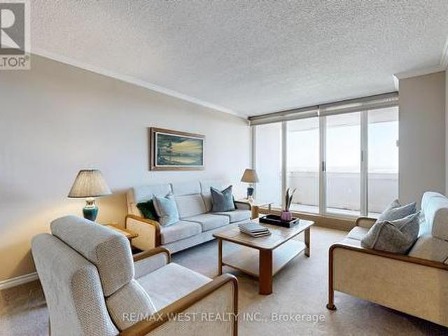 1207 44 Falby Court, Ajax, ON, L1S 3L1 condo for sale | Listing ID E12304 | Royal LePage