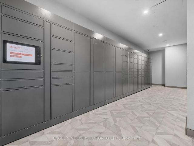 1207 5 Quarrington Lane
