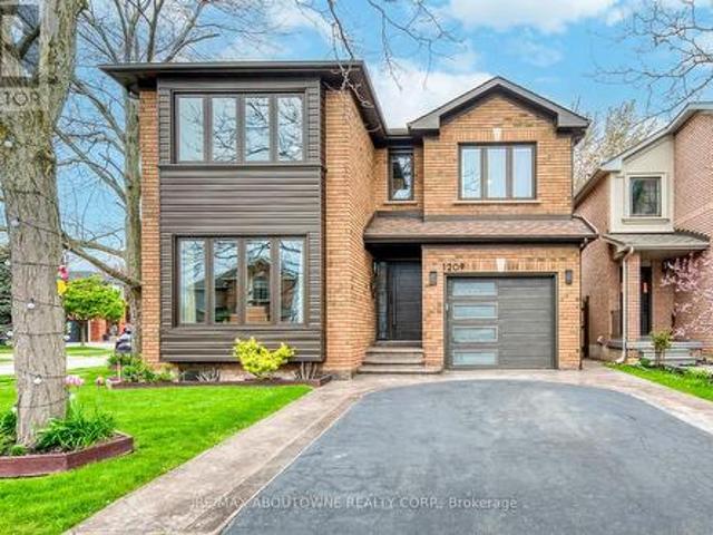 1209 Old Oak Drive, Oakville, ON, L6M 3K6 house for sale | Listing ID W13125 | Royal LePage