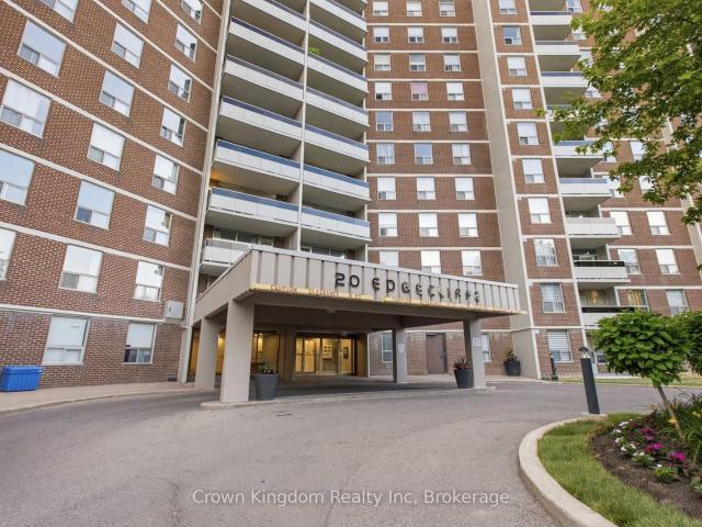 1209 20 Edgecliff Golfway E, North York | 3Beds/2Bath, Condo, $2,875/mo | Condos. Ca