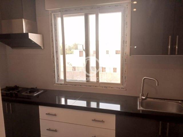 1200 Ft² Flat for Rent