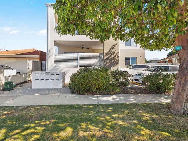 1/200 Kooyong Road, Rivervale, 6103, WA