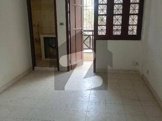 1200 Square Feet Flat In Gulshan E Iqbal Town Of Karachi Is Available For Rent