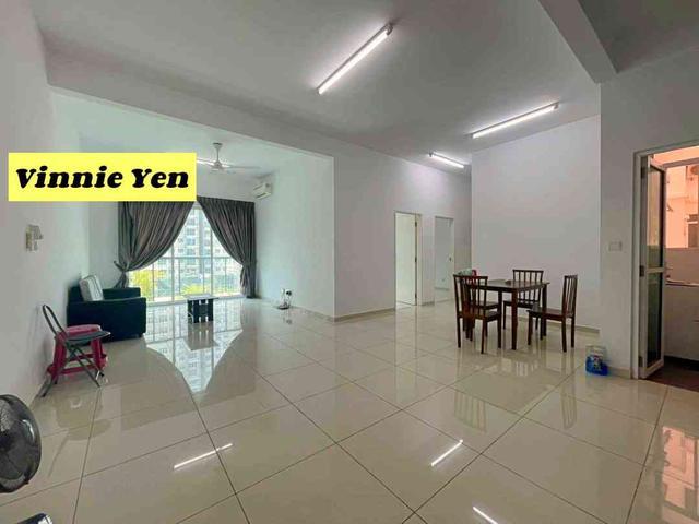 1200sf swimming pool view One Imperial Reno 2carpark at sungai ara