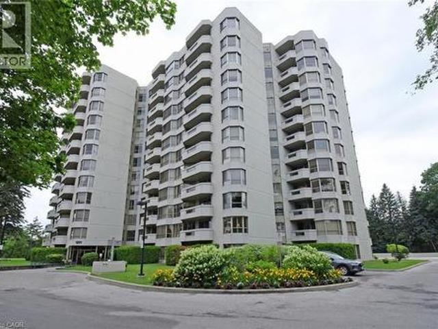 1201 North Shore Boulevard E Unit# 405, Burlington, ON, L7S 1Z5 condo for sale | Listing ID 40832 | Royal LePage